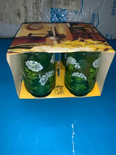 Brand New vintage LIBBEY-ST CLAIR Glasses set of 4-155 ml/5.5 Oz) $10 Pick at 253 South Park Road (L...