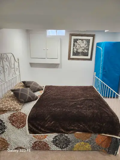 studio furnished basement available for rent in Mississauga in M