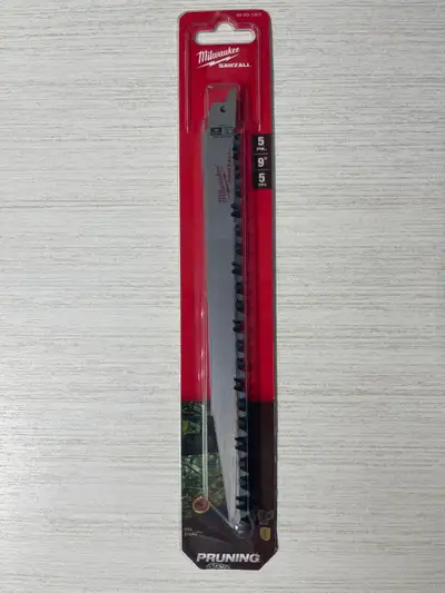 Brand new with box Model :48-00-1301 Retail Price: $49.98 + tax$= $56.47 Seller Price:$40 Pickup loc...