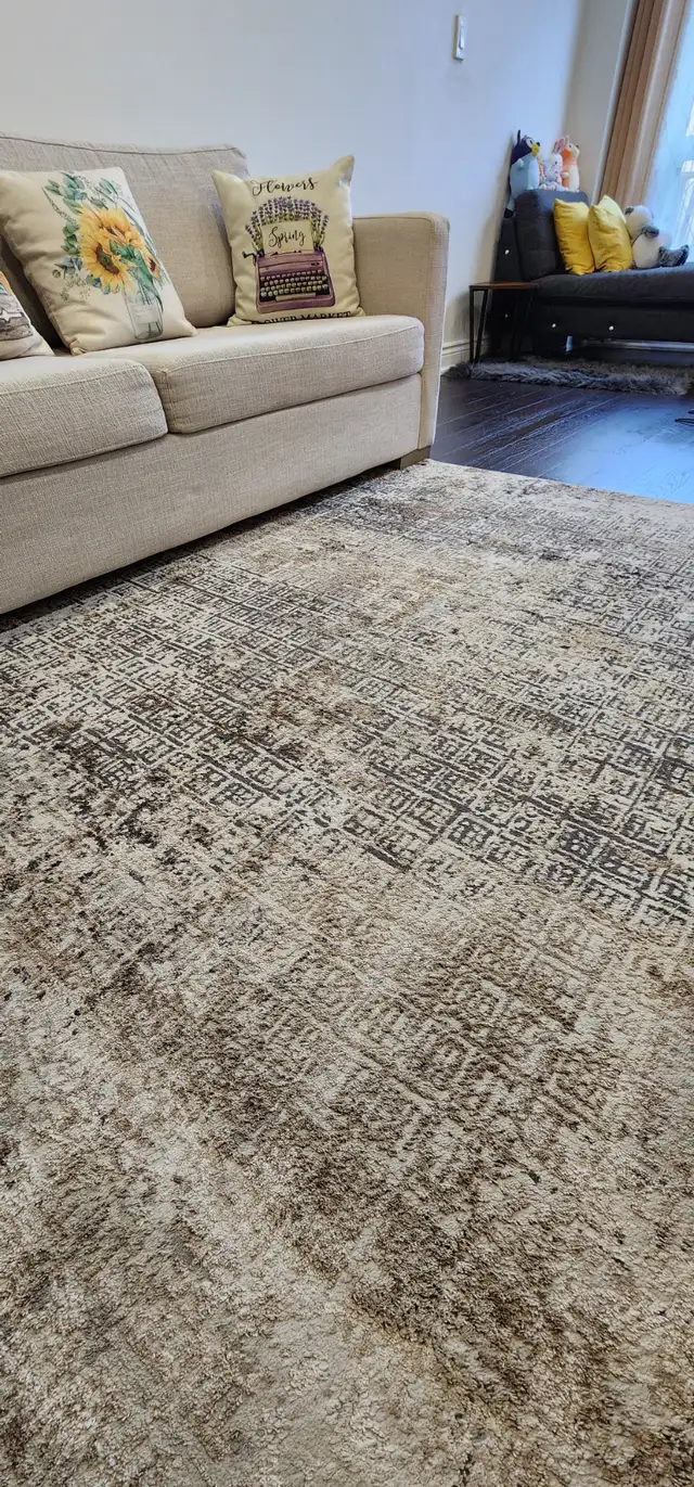 3 + 2  Seater Sofa Set – FREE $550 Carpet ! – Urgent Sale62863736055042123