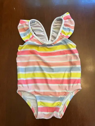 0-6 months Girl’s Baby Gap swimsuit bathing suit, View more