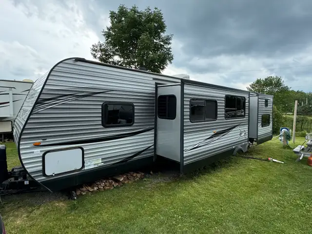 2020 Jayco 32bhds in Travel Trailers & Campers in Bedford - Image 6