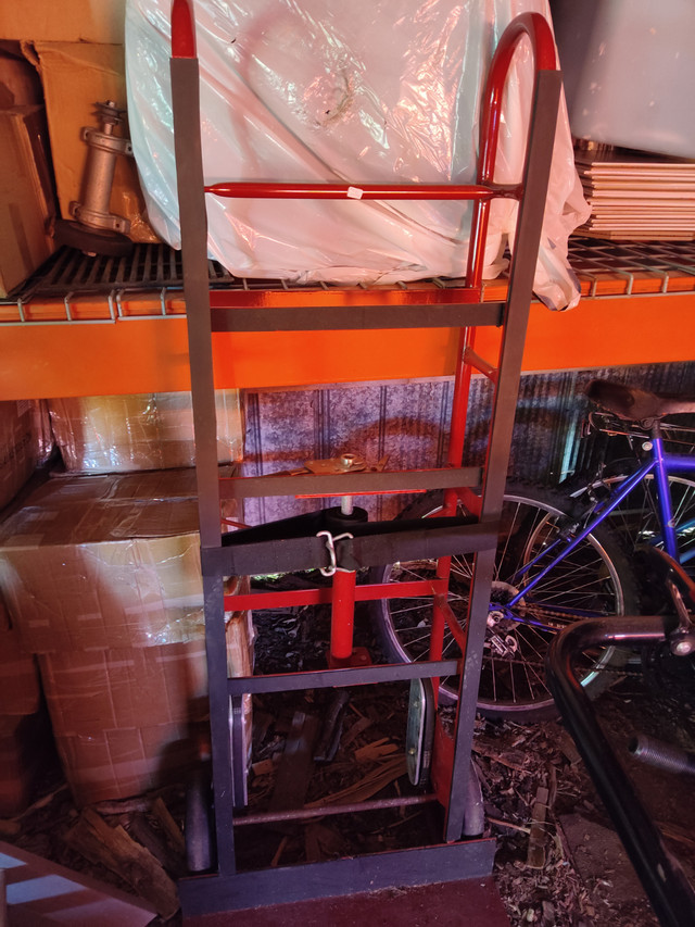 2 Wheel Appliance Cart in Other in Owen Sound - Image 3