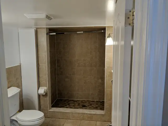 Markham East 1 BR Walkout Basement Apt avail for rent May 1st in Long Term Rentals in Markham / York Region - Image 8