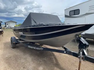 2001 21ft Marathon Eurosport -240 Sportjet. Only 2 trips on fully rebuilt engine. Runs great. -Seats...