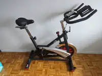 Spinning Stationary Bike - Vélo d'exercice spinning