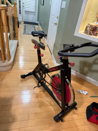 Get ready to elevate your home workout experience with this Marcy exercise bike, designed for effect...