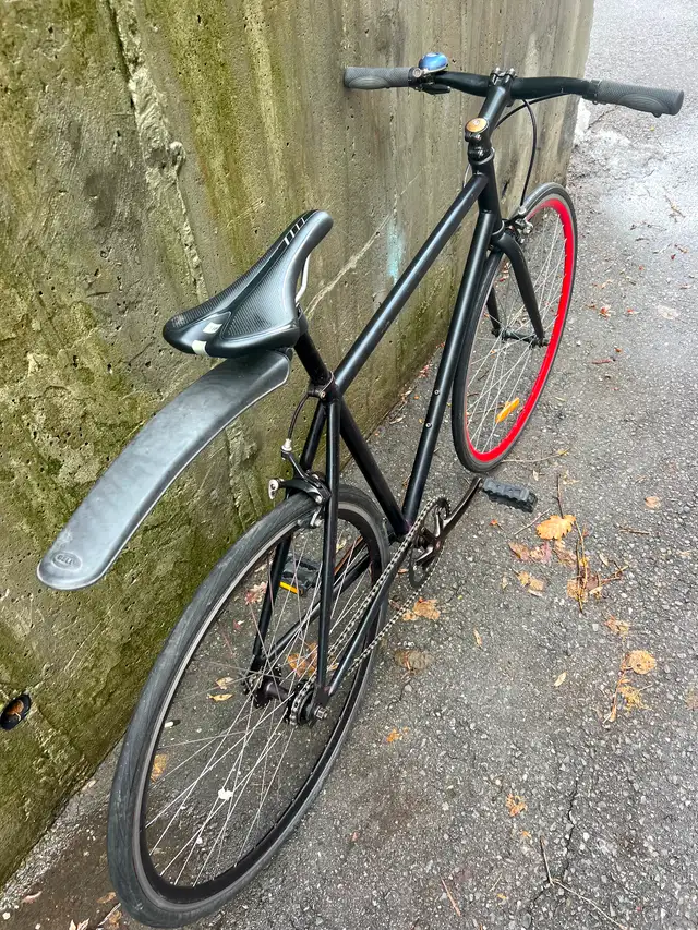 Black real steel chromoly single speed/fixie Damco track in Fixie (Single Speed) in City of Toronto - Image 4