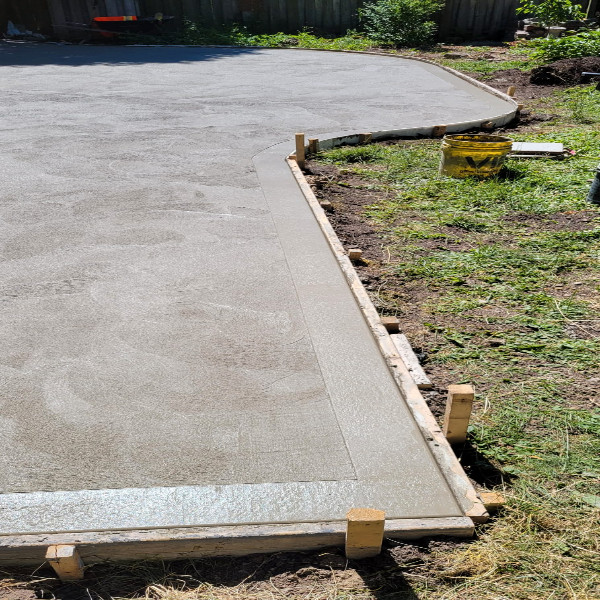 Stamped concrete / exposed aggregate / Concrete 6475.59.235.3 in Brick, Masonry & Concrete in Oakville / Halton Region