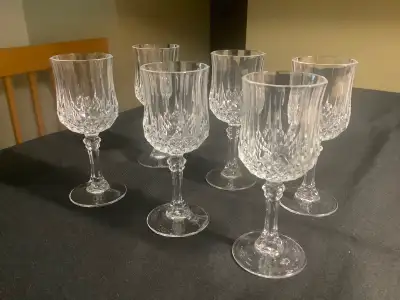 Verres à liqueur en cristal modèle Longchamp, View more