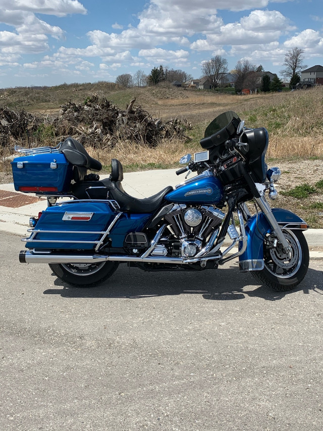 2005 Harley Davidson Electra Glide Classic (Stage 2) in Touring in Kitchener / Waterloo - Image 2