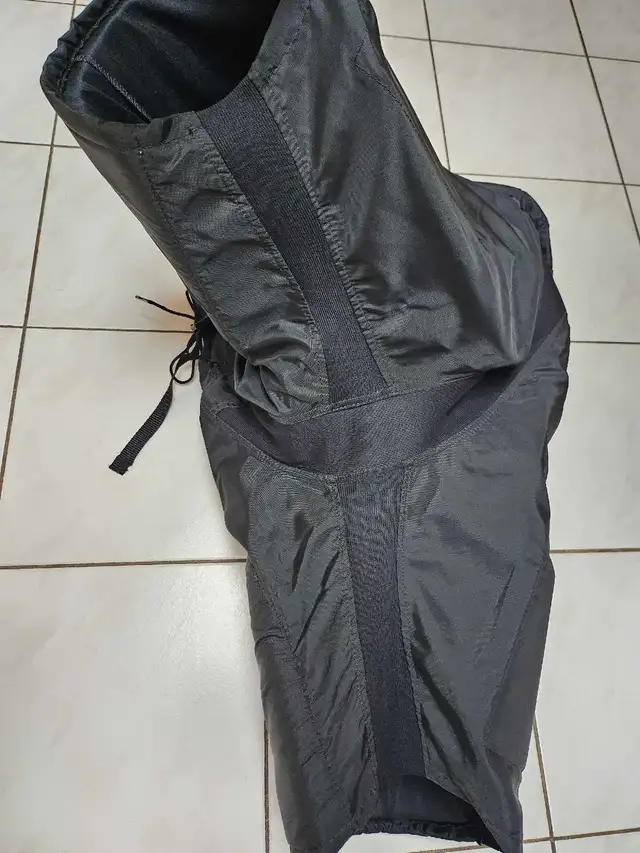 SOLD. Nike Custom Pro Hockey Pants - Senior XL in Hockey in City of Toronto - Image 6