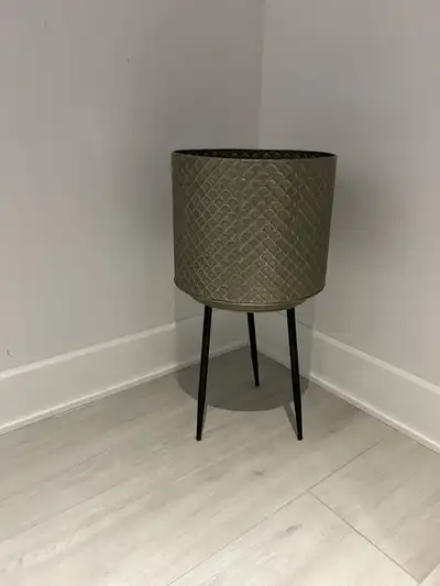 Metal standing planter, View more