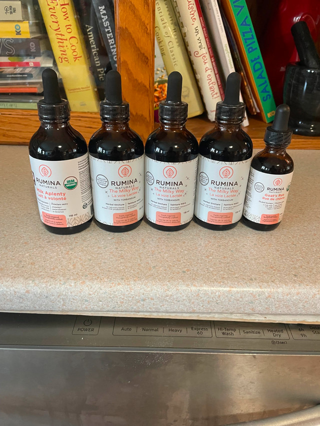 Lot de suppléments de lactation Rumina Naturals dans Nourriture et chaises hautes  à Ville de Montréal