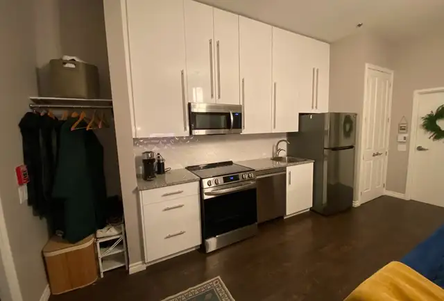 All-inclusive 1 bed plus den condo for rent in Long Term Rentals in Saint John - Image 5