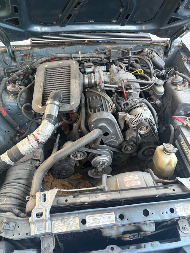89 Convertible Mustang in Cars & Trucks in London - Image 3