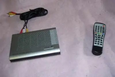 ATSC 1000 HD TV RECIEVER WITH REMOTE GREAT FOR OLDER SETS, View more