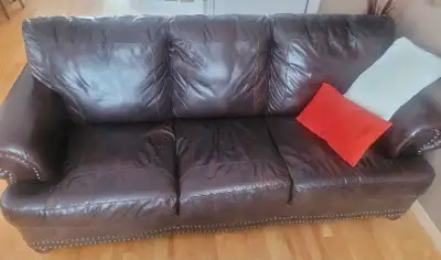 set sofa et causeuse, View more