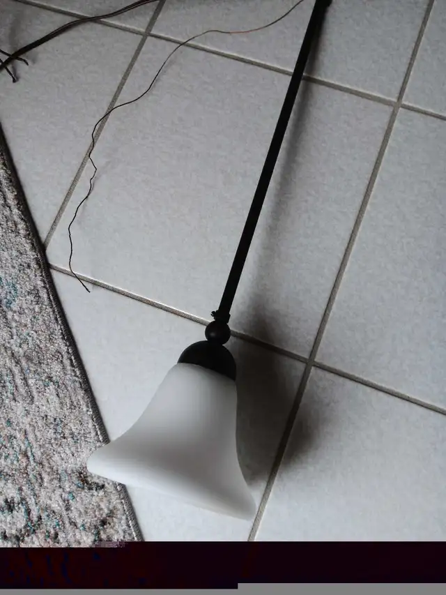 NEW PENDANT LIGHT FIXTURE GLASS in Indoor Lighting & Fans in Mississauga / Peel Region - Image 3