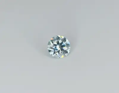 Brand New MOISSANITE Ct: 3.5 Cut: Round Clarity: VVS1 Color: ice blue Size: 9mm width Available: 2