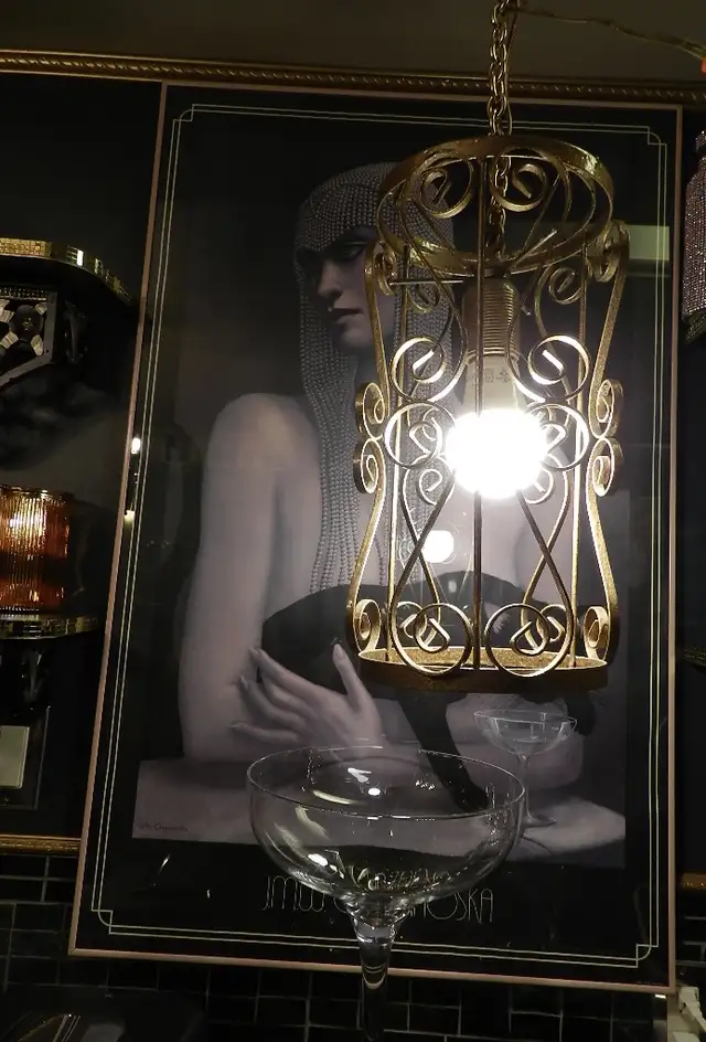 Vintage 2pc MCM Swag Scroll Iron Pendant Lights in Indoor Lighting & Fans in Oshawa / Durham Region - Image 3