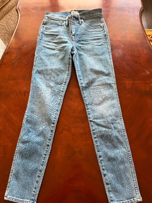 Madewell Jeans in Women's - Bottoms in Mississauga / Peel Region