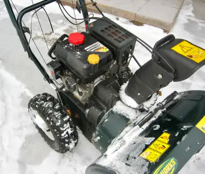 Yardworks Snowblower - Works Well - Delivery Available, View more