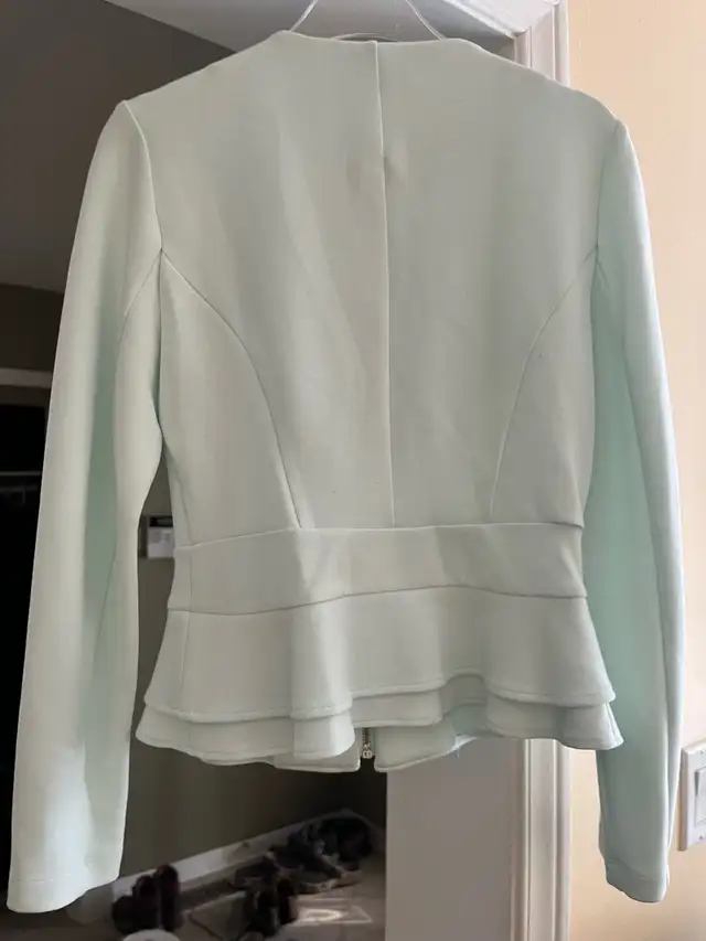 Women’s Massimo Blazer / Jacket XS in Women's - Tops & Outerwear in Markham / York Region - Image 4