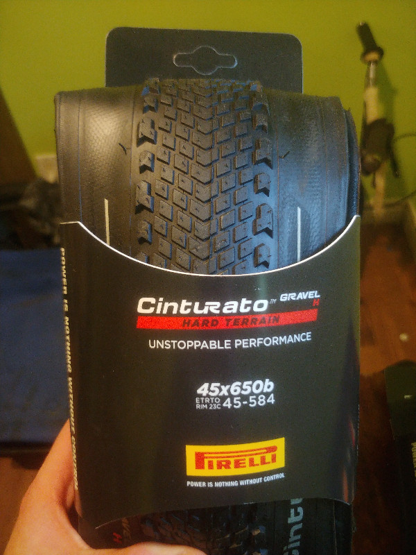 Pirelli Cinturato Gravel H tires  - pair - 650bx45 in Frames & Parts in Kitchener / Waterloo