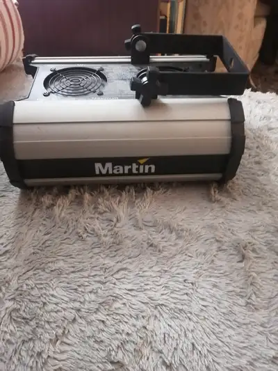 Martin F1 series projector  no cord, View more