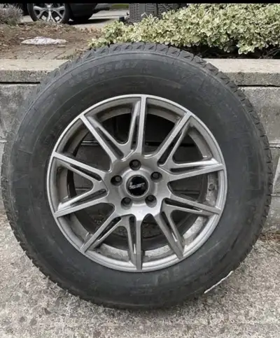 Michelin 235/65 R17 Winter Tires on Fast Alloy Rims Bolt Pattern: 5x114.3mm