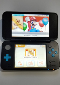 Nintendo NEW 2DS XL Like New! (Charger included)