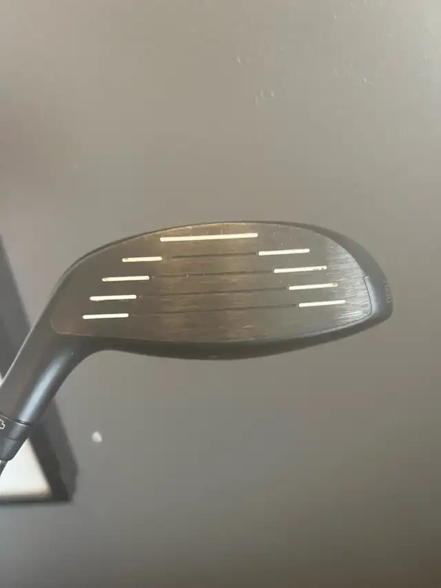 Ping G440 LST 5 Wood RH Stiff in Golf in Ottawa - Image 3