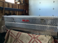 Boite métal Delta pour boîte de camion