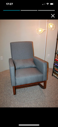 Fabric Upholstered Rocking Chair like new， pick up only