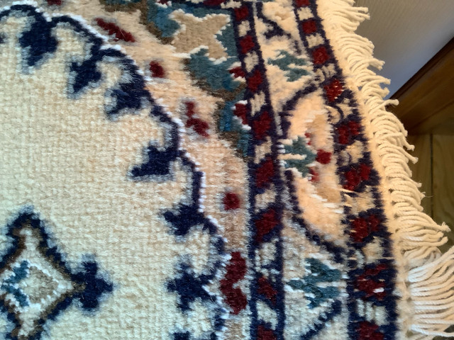 Hand Made/Hand Knotted Fringed Wool Prayer Rug/Mat in Rugs, Carpets & Runners in Belleville - Image 4