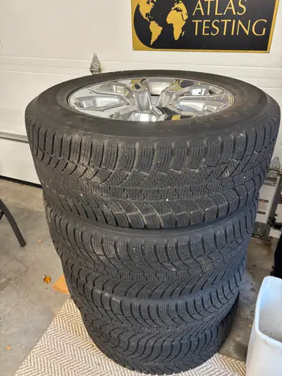 These are in excellent Condition and can be sold separately. I will remove tires if wheels only are...