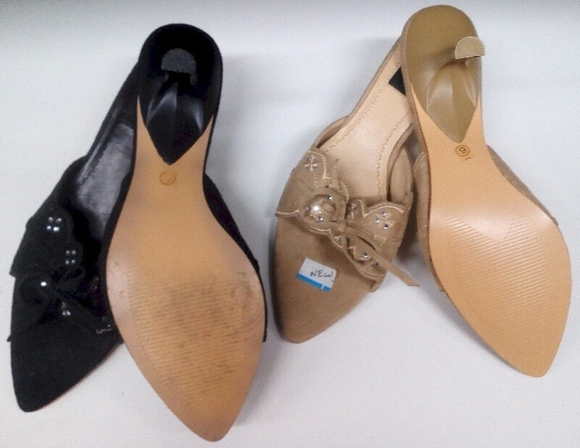 *****Size 6 Dress Sandal-Black or Taupe***** in Women's - Shoes in Chatham-Kent - Image 2