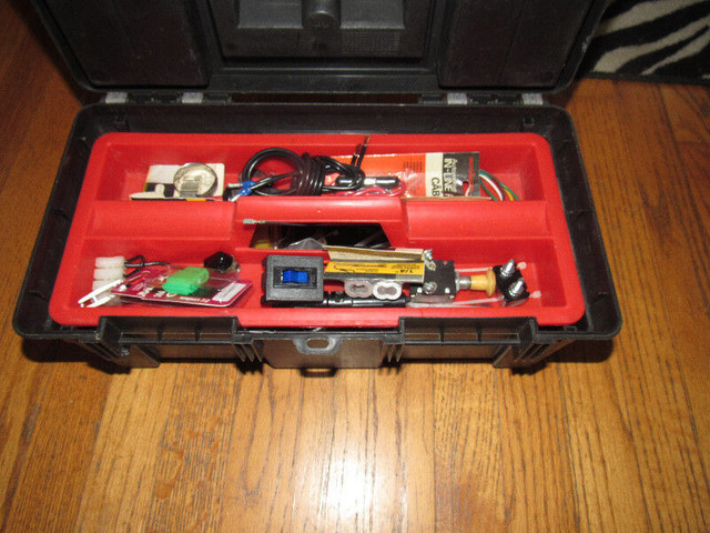 RIMAX Tools/Parts Kit Case 15.6" inch X 6.2" inch in Other in Ottawa - Image 2