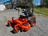 2019 Kubota Z726XKW-2-60 Commercial Zero Turn Mower