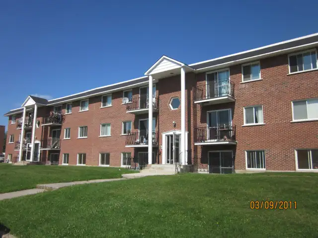 Beau 3 1/2 à louer à st Jérôme