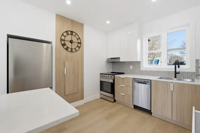 4 1/2 à louer fraichement rénové sur le bord de l’eau