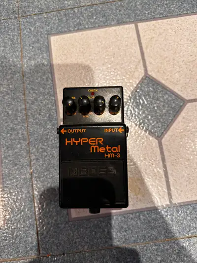 Hyper Metal HM3 Guitar Pedal, View more