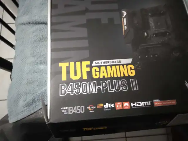 Motherboard Asus Tuf Gaming  B450M-Plus II in Other in City of Montréal - Image 3