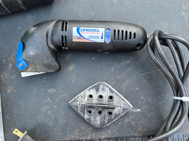 Variable Speed Dremel Contour Sander  in Power Tools in Belleville - Image 2