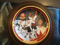 “1972 TEAM CANADA” First Issue * Collector Plate No. 3956A