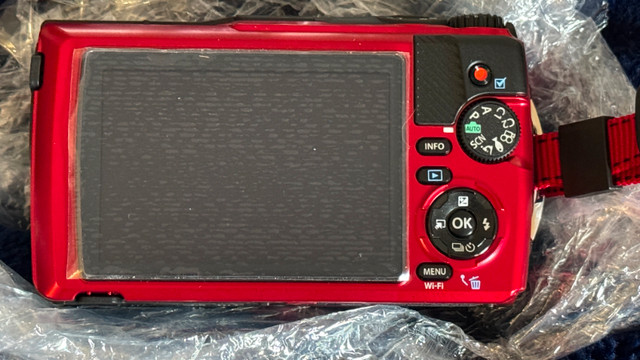 $500 NEW OM SYSTEM Tough TG-7 Digital Camera - Red in Cameras & Camcorders in Penticton - Image 3