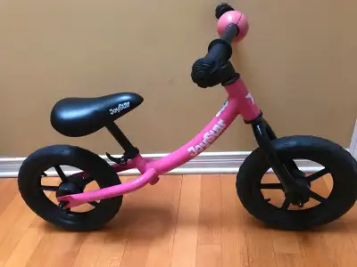 Vélo d'équilibre/Balance bike Joy Star pour fille 18 mois-5ans, View more