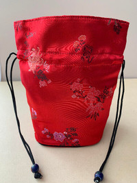 Japanese Red drawstring Pouch : NEW : As shown