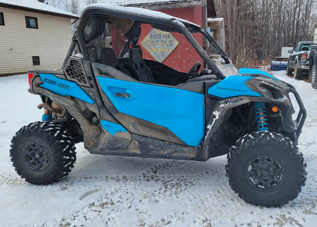 2022 Can Am Maverick Sport DPF 1000R in Other in Dawson Creek - Image 2
